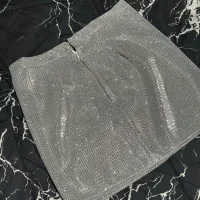 کراپ و دامن|لباس|اراک, |دیوار