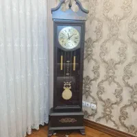 ساعت قدی چوبی