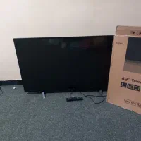 یک دستگاه تلوزیون L C D