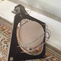 لوستر در حد نو سالم خوشکل چوبی و شیشه ای