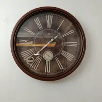 ساعت دیواری چوبی