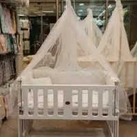 تخت وگهواره کنار مادر نوزاد(همراه با تورو تشک)