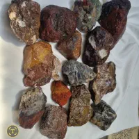 سنگهای زیبا و قیمتی