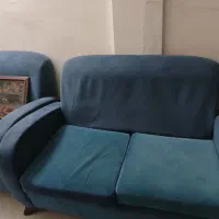 میزتحریر و آینه|میز تحریر و کامپیوتر|اندیشه, اندیشه فاز ۳|دیوار