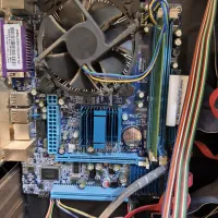 مادربرد G41 به همراه پردازنده و رم ۲ گیگ