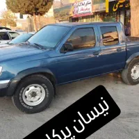 نیسان پیکاب مدل 81