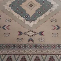 ۳ عدد قالیچه سالم و تمیز