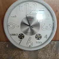 ساعت دیواری