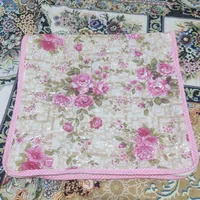 اینجا همه چی ۱۰۰ تومن