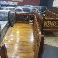 تخت سنتی چوبی