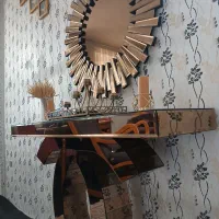 آیینه وکنسول