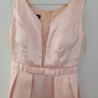 پیراهن مجلسی|لباس|میانه, |دیوار