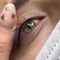 تخفیف فوق العاده ویژه میکروبلیدینگ برای روز دختر|خدمات آرایشگری و زیبایی|شاهین‌شهر, گزبرخوار|دیوار