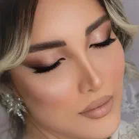 میکاپ و شنیون تخصصی  با تخفیفات بلک فرایدی