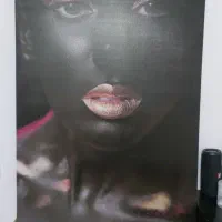 تخت فیشیال و تابلو تزیینی سالن