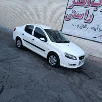 رانا مدل 92|خودرو سواری و وانت|شیراز, شیشه‌گری|دیوار