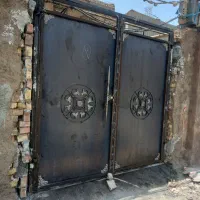 در منزل اهنی ماشین