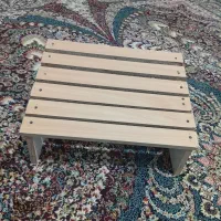 میز جلو پایی برا کارمندا