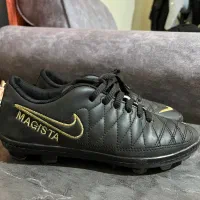 کتونی فوتبال سایز ۳۷