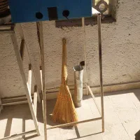 چهار پایه اهنی سالم