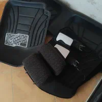کف پایی کفپوش . آینه بغل پژو . پشت سری پارس