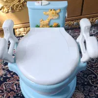 توالت فرنگی بچگانه