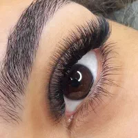 اکشتنشن مژه و لیفت مژه و ابرو