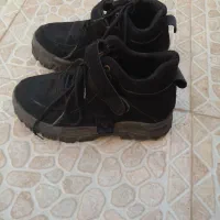 نیم بوت.سالم وتمیز