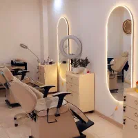 انجام کلیه خدمات آرایشگری