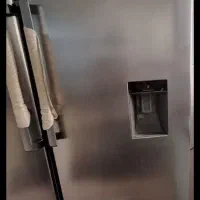 یخچال فریزر دوقلو نیکسان رنگ نقره ای بسیار تمیز