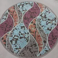 تعدادی فرش ،پالاز موکت برای استفاده در باغ