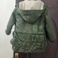 لباس ها در حد نو تمیز|لباس|نیشابور, خط کاشمر|دیوار