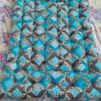 پوردارایی|رختخواب، بالش، پتو|قرچک, قشلاق جیتو|دیوار