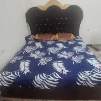 تخت دو نفره