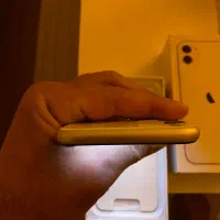 آیفون ۱۱ سفید ۶۴ تکسیم (باتری نو)|موبایل|اهواز, کیانپارس |دیوار