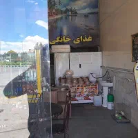 فروش سرقفلی یکباب مغازه در دوطبقه و یک بالکن بزرگ|فروش مغازه و غرفه|قم, خداکرم|دیوار