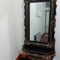 آیینه و کنسول. بوفه. گل رز