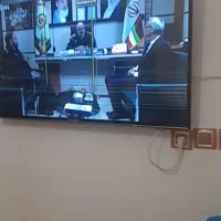 تلوزیون ایکسویژن ۴۳اینچ پنل شکسته