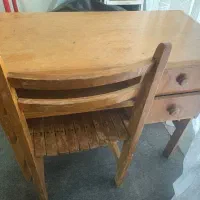 میز تحریر چوبی