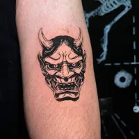 تتو بدن با ۶ سال سابقه