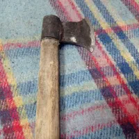 تبر|ابزارآلات|علی‌آباد کتول, |دیوار