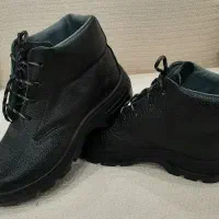 کفش کار سایز ۴۲