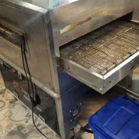 فر ریلی آذرپخت در حد نو|کافی‌شاپ و رستوران|تهران, بوستان سرخه حصار|دیوار