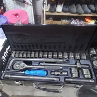 جعبه بکس المانی|ماشینآلات صنعتی|قیدار, |دیوار