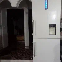 یخچال فریزر در حد نو