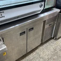 یخچال میز کار گریل