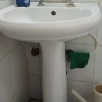 روشویی سرویس بهداشتی
