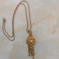 طلا وجواهرات