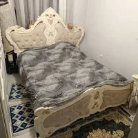 تخت دو نفره