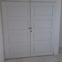 درب کمد دیوار سالم